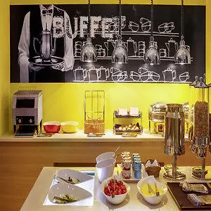 ホテル Ibis Budget Ambassador Dongdaemun 2*
