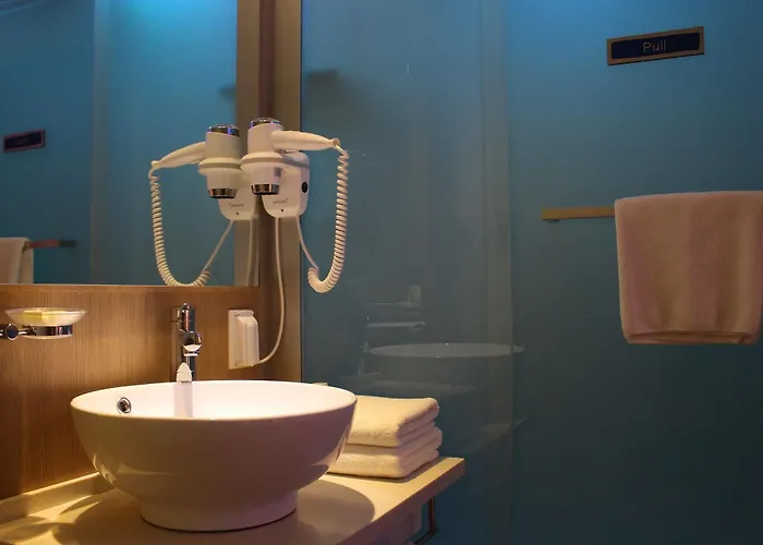 Ibis Budget Ambassador Dongdaemun 2*